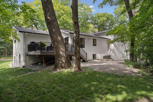 20750 Garden Road, Excelsior, MN 55331