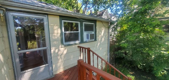 1806 Colfax Street E, Evanston, IL 60201