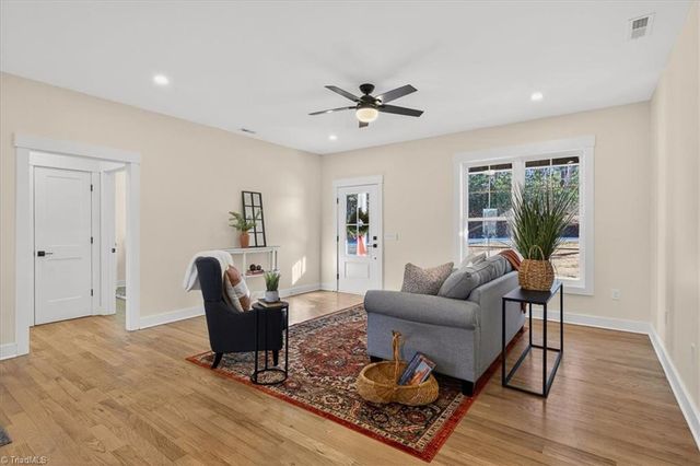 559 Memorial Park Drive, Sparta, NC 28675