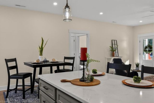 559 Memorial Park Drive, Sparta, NC 28675