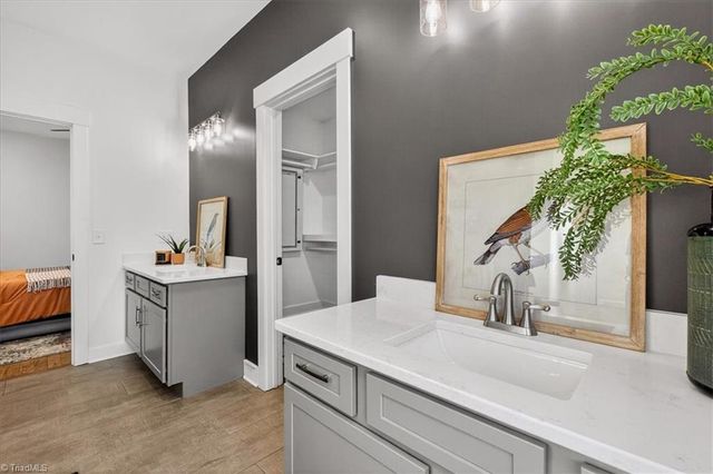 559 Memorial Park Drive, Sparta, NC 28675