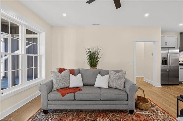 559 Memorial Park Drive, Sparta, NC 28675