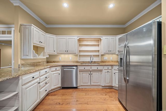 304 Quail Creek, Hot Springs, AR 71901