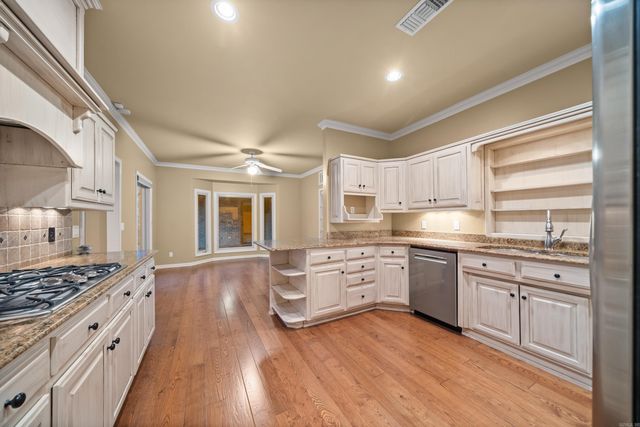 304 Quail Creek, Hot Springs, AR 71901