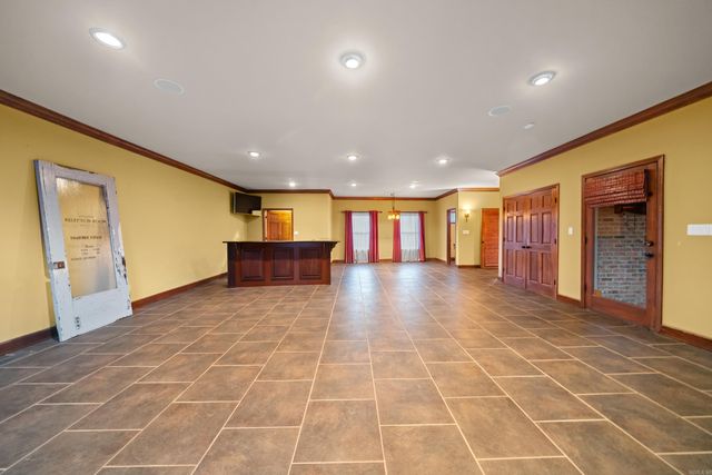 304 Quail Creek, Hot Springs, AR 71901