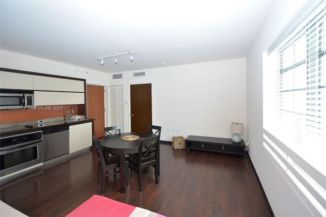 435 21st St 205, Miami Beach, FL 33139