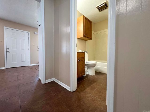 120 S Elm Street, Jacksonville, AR 72076