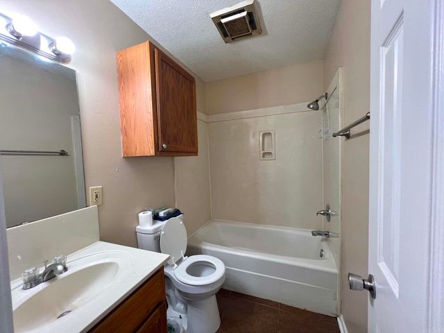 120 S Elm Street, Jacksonville, AR 72076