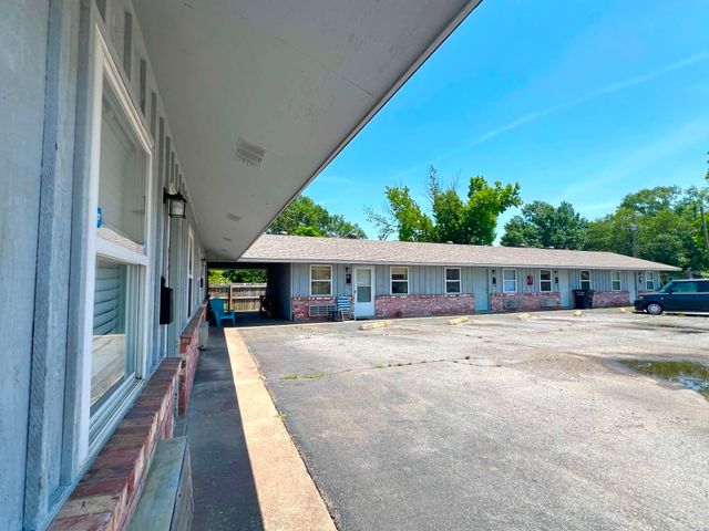 120 S Elm Street, Jacksonville, AR 72076