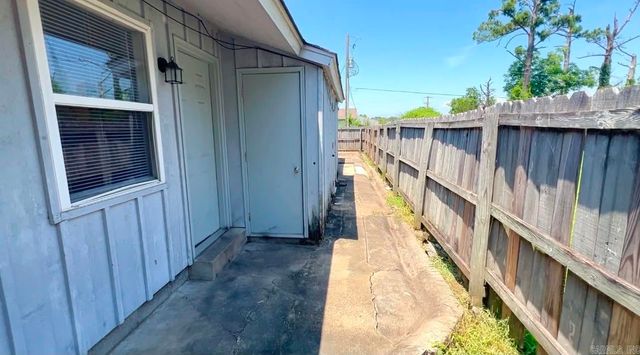 120 S Elm Street, Jacksonville, AR 72076