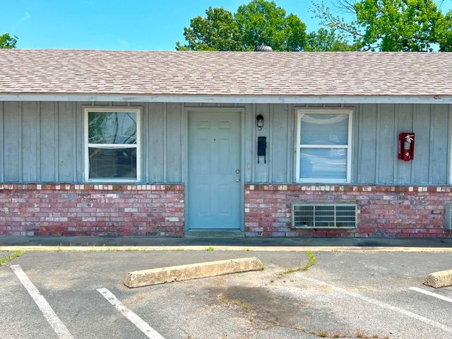 120 S Elm Street, Jacksonville, AR 72076