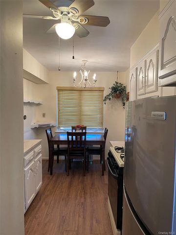 60-71 72nd Street, Maspeth, NY 11378