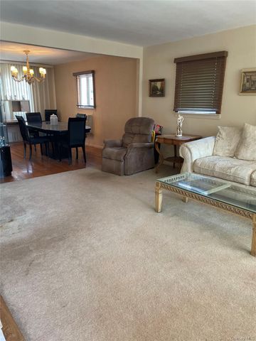 60-71 72nd Street, Maspeth, NY 11378