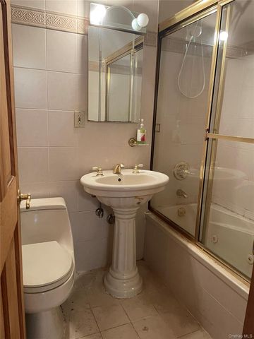 60-71 72nd Street, Maspeth, NY 11378