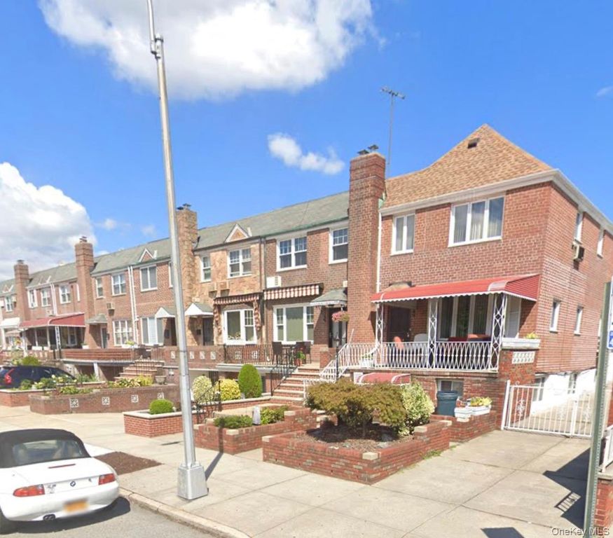 60-71 72nd Street, Maspeth, NY 11378