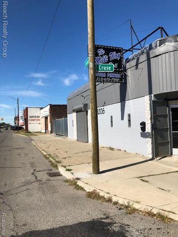 14100 Fenkell Street, Detroit, MI 48227