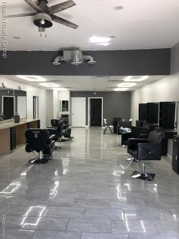 14100 Fenkell Street, Detroit, MI 48227