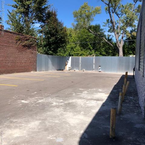 14100 Fenkell Street, Detroit, MI 48227