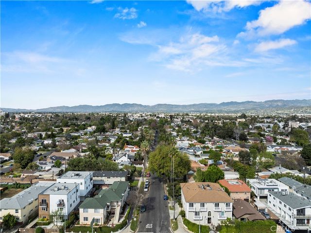 5619 Irvine, North Hollywood, CA 91601