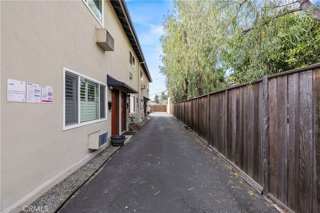 5619 Irvine, North Hollywood, CA 91601