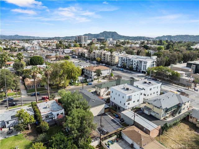 5619 Irvine, North Hollywood, CA 91601