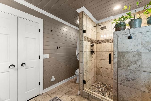108 Plainsman Lane, Tiger, GA 30576