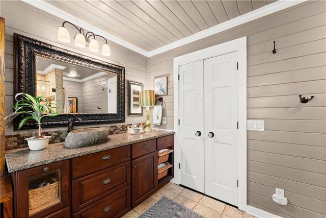 108 Plainsman Lane, Tiger, GA 30576