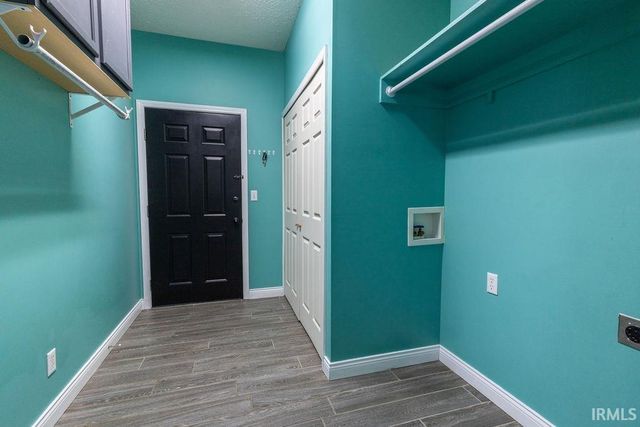 2806 N Stockwell Road, Evansville, IN 47715