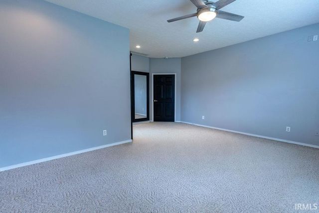 2806 N Stockwell Road, Evansville, IN 47715