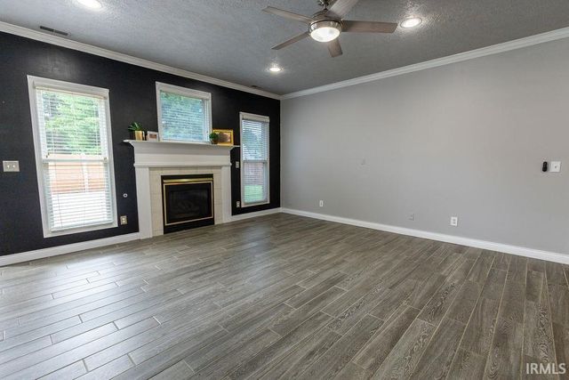 2806 N Stockwell Road, Evansville, IN 47715