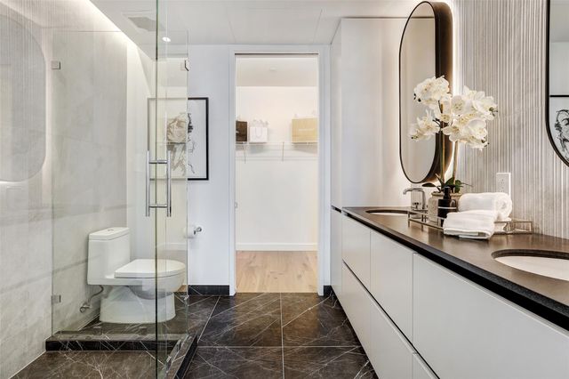 610 Davis ST 3008, Austin, TX 78701