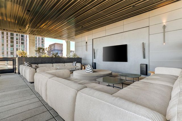 610 Davis ST 3008, Austin, TX 78701