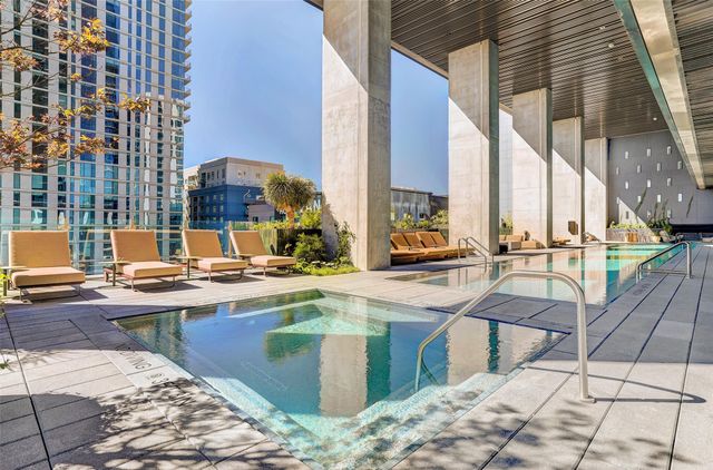 610 Davis ST 3008, Austin, TX 78701