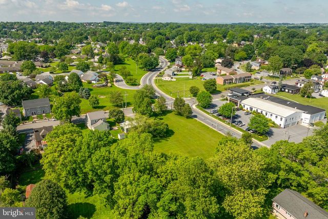 601 E MAIN ST, Lititz, PA 17543