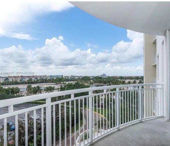 1745 E Hallandale Beach Blvd 507W, Hallandale Beach, FL 33009