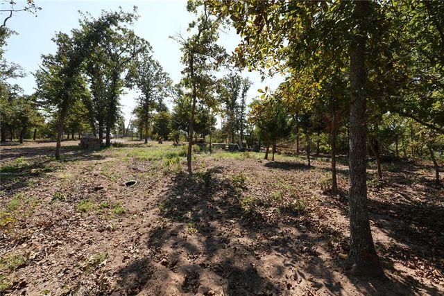 19331 Mooseville Drive, Noble, OK 73068