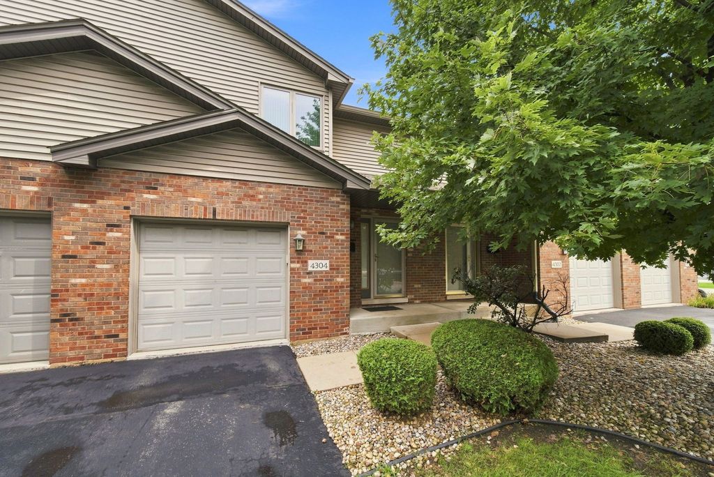 4304 W Termunde Drive, Alsip, IL 60803