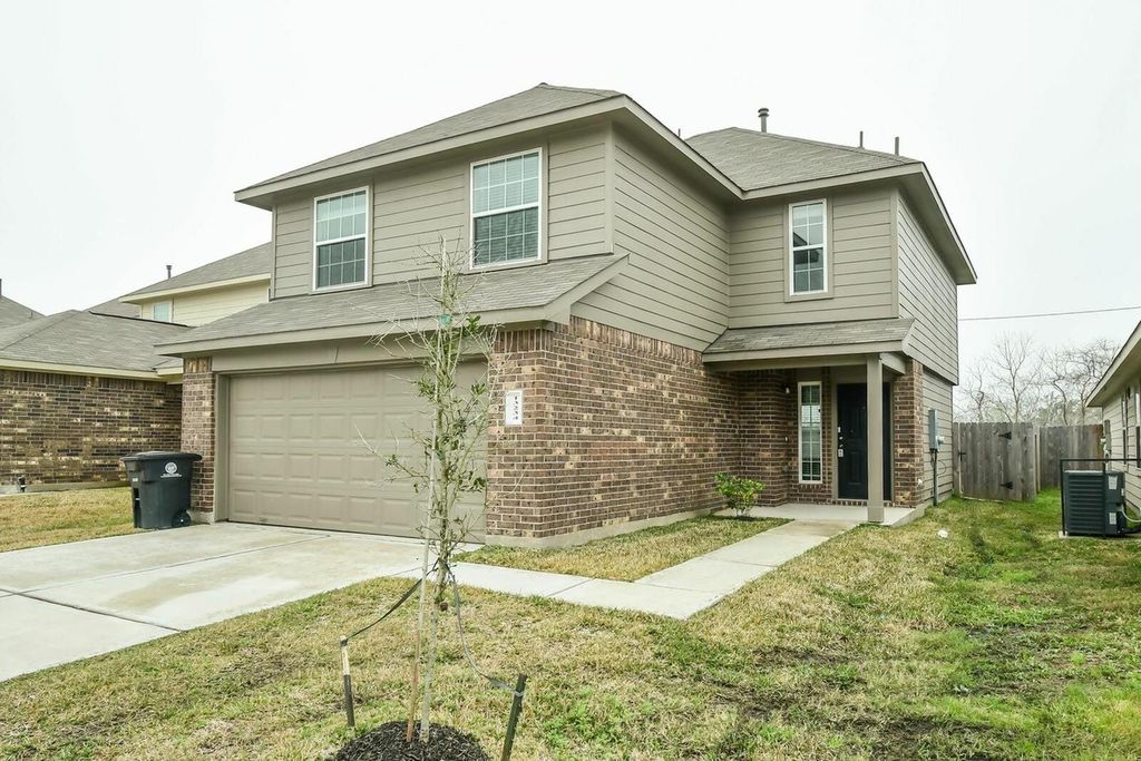 13234 Ingram Gap Lane, Houston, TX 77048