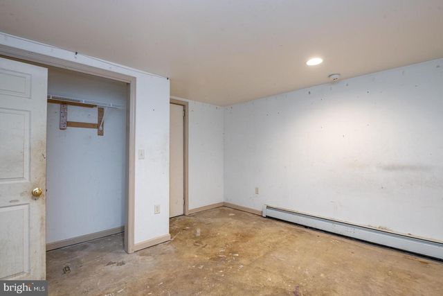 44 FREDERICKSVILLE RD, Mertztown, PA 19539