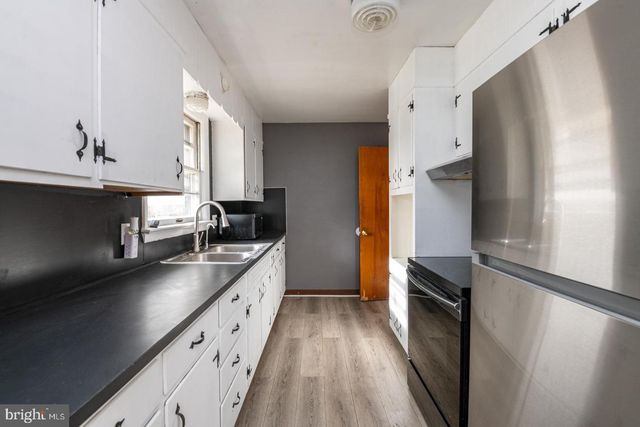 44 FREDERICKSVILLE RD, Mertztown, PA 19539