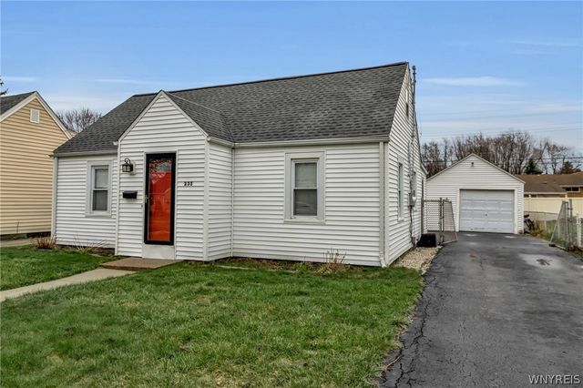 235 Knox Avenue, West Seneca, NY 14224