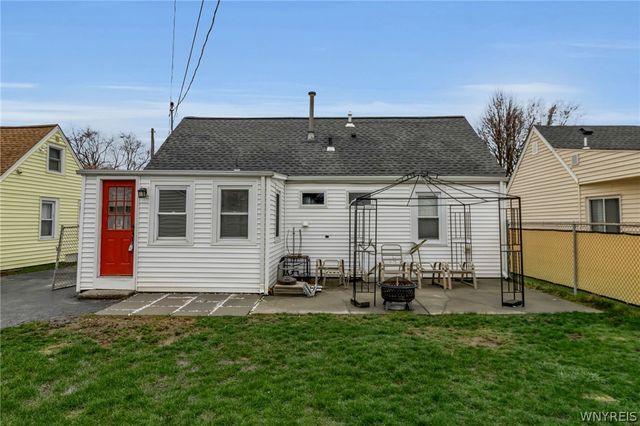 235 Knox Avenue, West Seneca, NY 14224