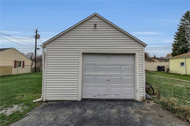 235 Knox Avenue, West Seneca, NY 14224