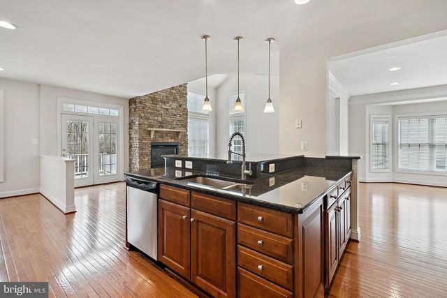 7404 THAMES RIVER DR, Hanover, MD 21076