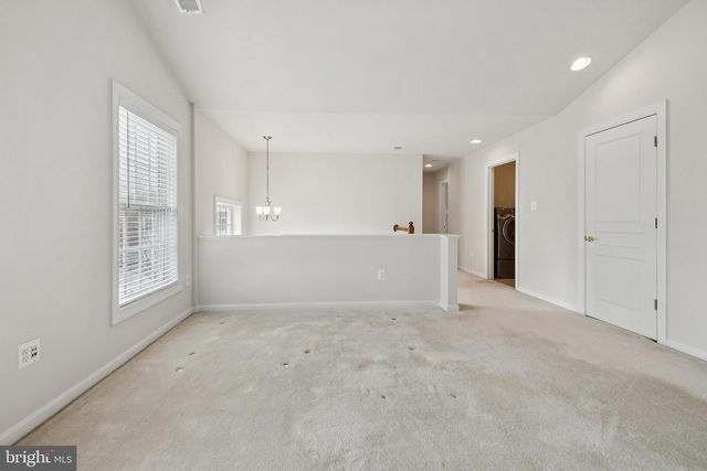 7404 THAMES RIVER DR, Hanover, MD 21076