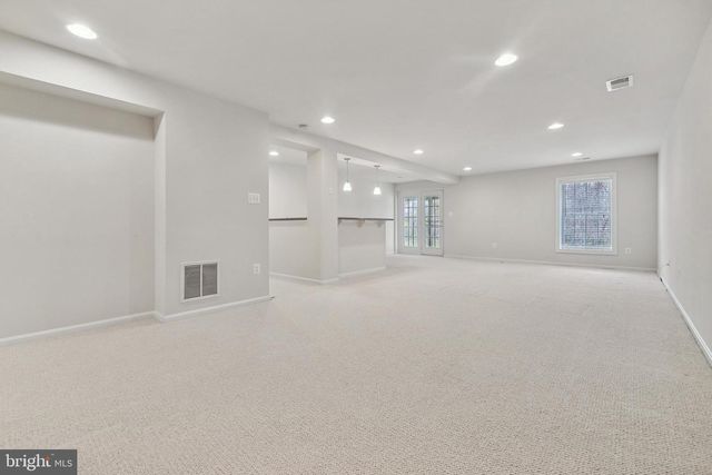 7404 THAMES RIVER DR, Hanover, MD 21076
