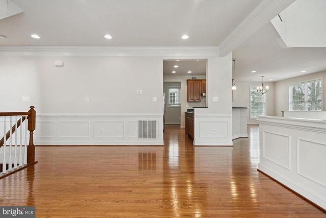 7404 THAMES RIVER DR, Hanover, MD 21076