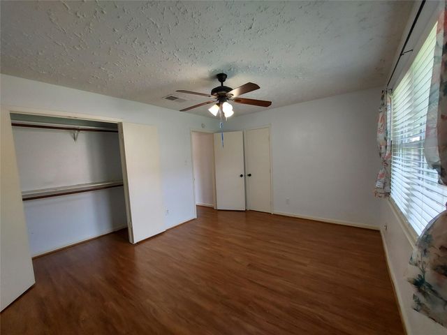 3807 Quiet Place Drive, Houston, TX 77082