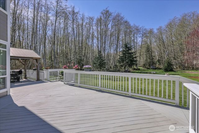 6215 63rd Avenue NE, Olympia, WA 98516
