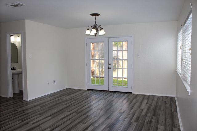 11955 Chanteloup Drive, Houston, TX 77047